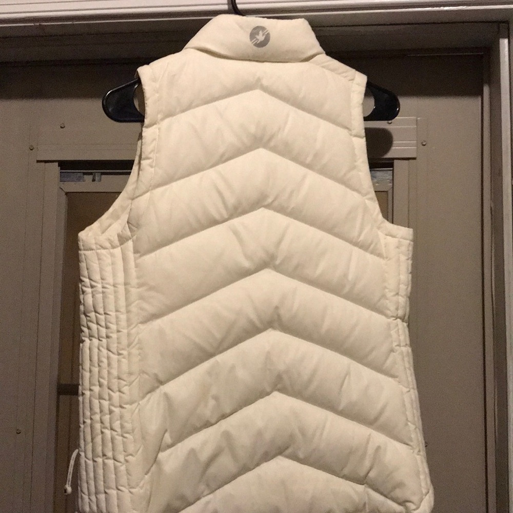 Vest - Picture 2 of 3